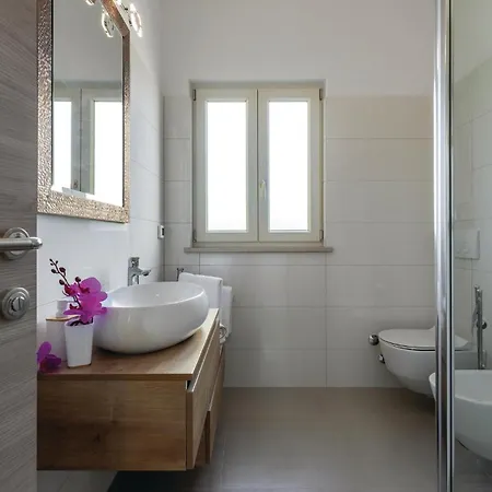 Feriehus Stunning In With Sauna Vodnjan
