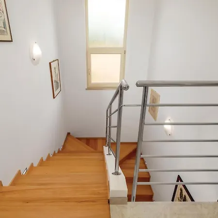 Holiday home Amazing In With Sauna Vodnjan